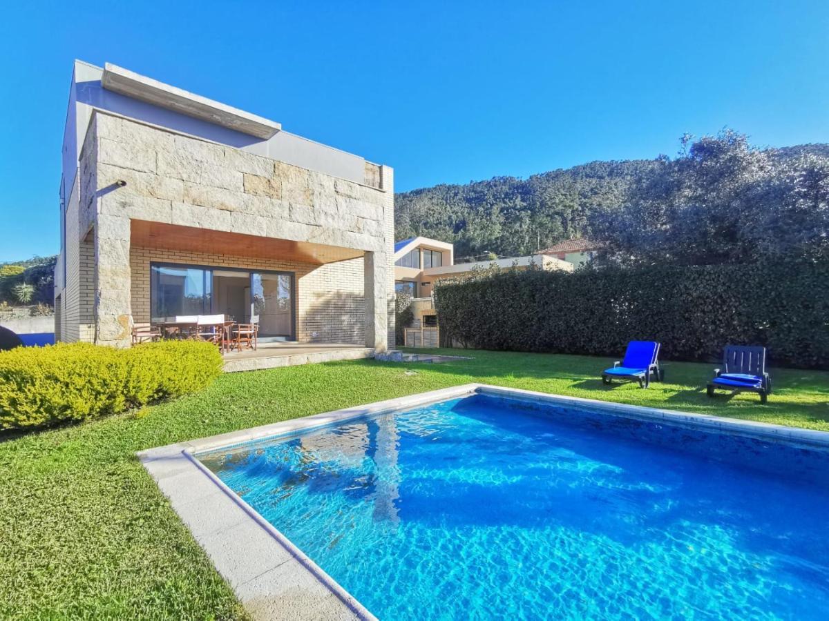 Hill & Beach House Viana do Castelo Exterior photo